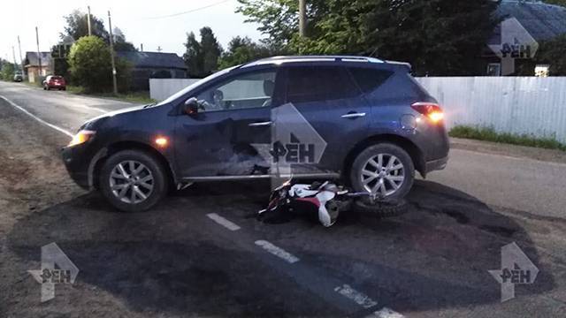 14-летний мотоциклист попал под колеса авто в Карелии