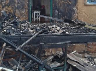 В Астраханской области горели дом, магазин и хозпостройки