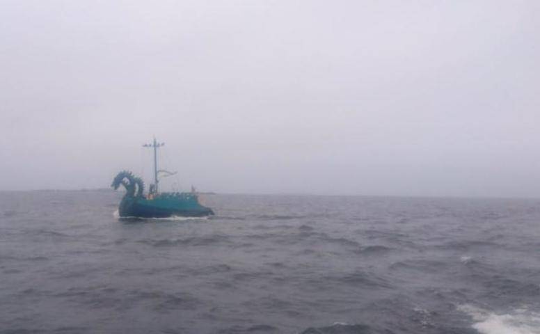 Береговая охрана Финляндии приняла яхту из России за «трехголового монстра»