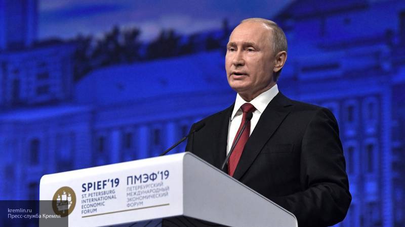 Путин призвал искать альтернативы усилившейся конфронтации в международных отношениях