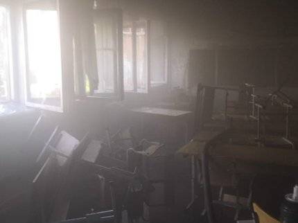 В Уфе произошел пожар в лицее: В здании находились 38 человек, в том числе 23 ребенка