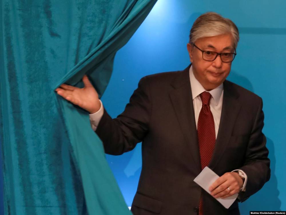 Касым-Жомарт Токаев побеждает на выборах президента Казахстана