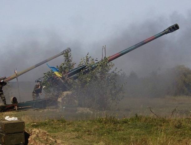 С приходом к власти Зеленского ВСУ постоянно применяют тяжелую артиллерию по мирным жителям Донбасса