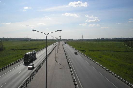 На участке кольцевой автодороги в Петербурге с 11 июня ограничат движение