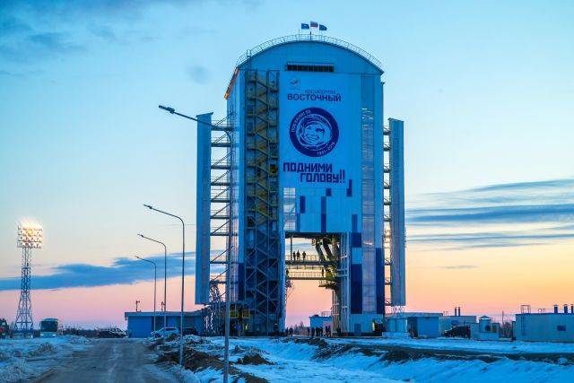 Стартовый комплекс космодрома Восточный застрахуют на 7,3 млрд рублей