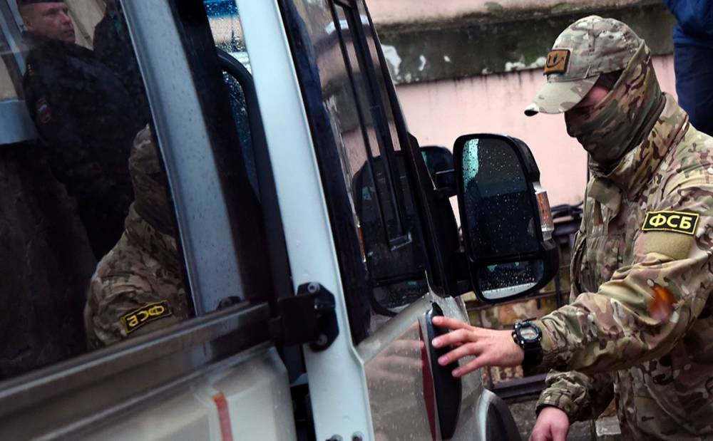 ФСБ не спит: силовики нанесли удар по террористам на Крымском полуострове
