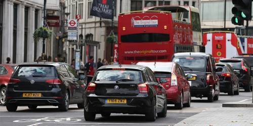 В Великобритании дорожные камеры научатся штрафовать громкие автомобили :: Autonews