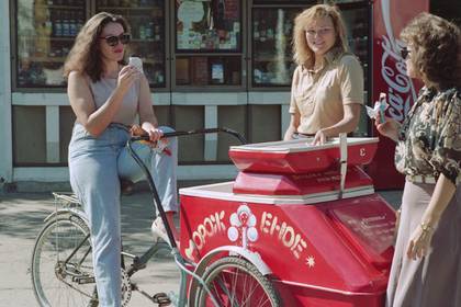 Россиянам дали рекомендации по выбору мороженого