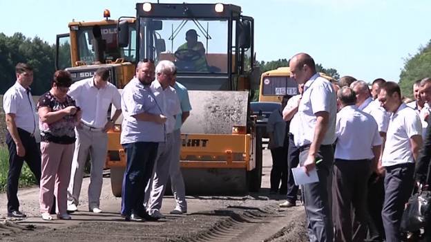 Депутаты предложили ремонтировать воронежские дороги асфальтовым срезом