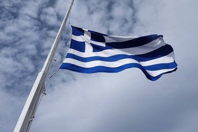 Глава МИД Греции осудил антироссийские санкции ЕС
