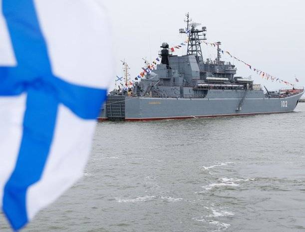 Моряки России оценят действия натовского флота на Балтике