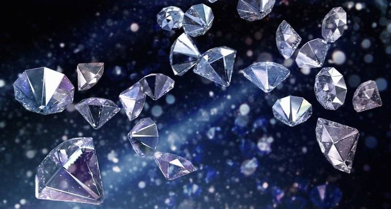 Сотрудница АЛРОСЫ попалась на краже алмазов на миллионы долларов