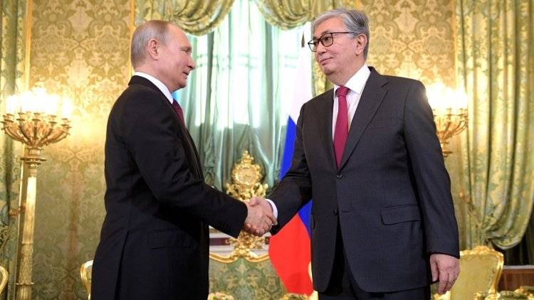 Токаев заверил Путина, что Казахстан продолжит курс на всестороннее сотрудничество&nbsp; РФ