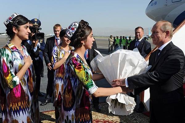 Президент России 15 июня прилетит в Душанбе на саммит глав государств СВМДА
