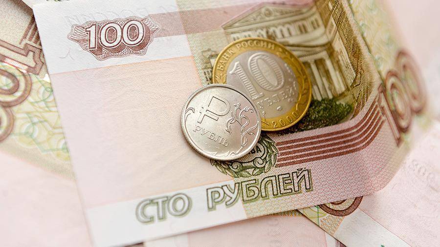 Силуанов назвал причину снижения доходов россиян