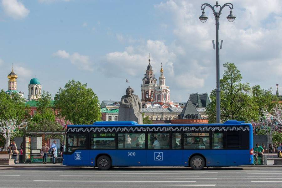 Ликсутов объяснил, почему нельзя ввести бесплатный транспорт в столице