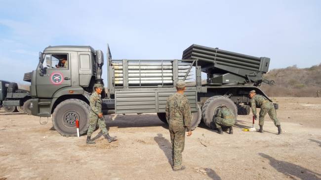 В Эквадоре военные испытали российскую РСЗО «Град» на шасси «КамАЗ»
