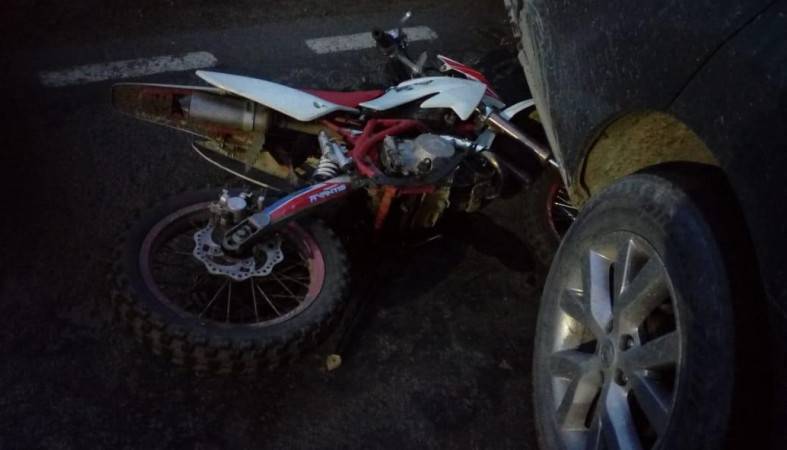 Автоледи из Краснодара столкнулась с 14-летним мотоциклистом в Карелии