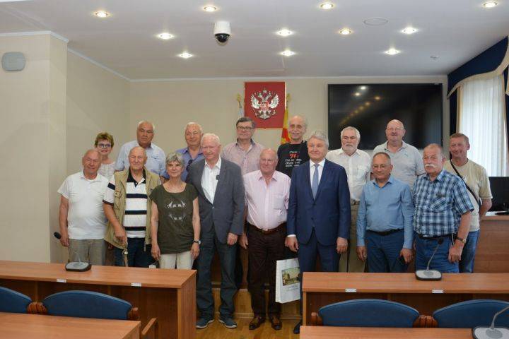 Председатель городской Думы встретился с делегацией строителей из ФРГ