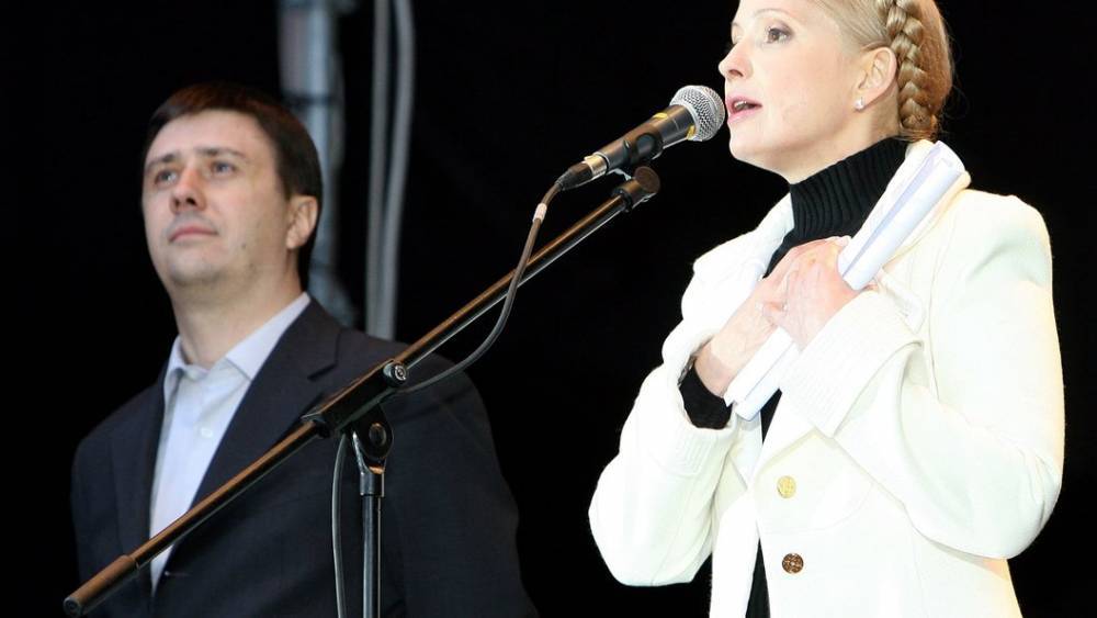 Встать плечом к плечу: Тимошенко призвала демократические силы к объединению