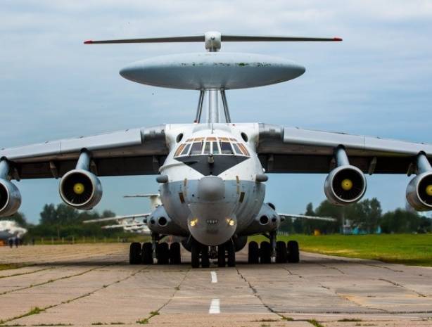 Российские самолеты-разведчики возьмут на «контроль» натовские маневры в Причерноморье