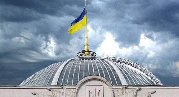 Украинские СМИ: Украина проигрывает России на санкционном фронте