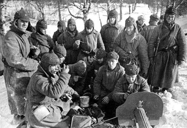 «Нацмены» на службе СССР: национальные проблемы в Красной армии. Прибалты и западные украинцы