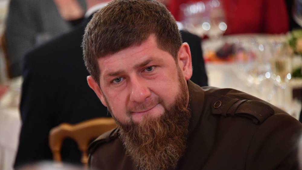 "Приветствую": Кадыров прокомментировал досрочное освобождение Оюба Титиева  из колонии