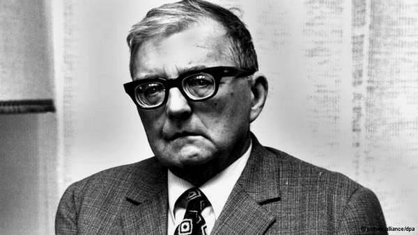 Письма трудящихся депутату Дмитрию Шостаковичу: «Ничем не могу предотвратить эту жизнь...»