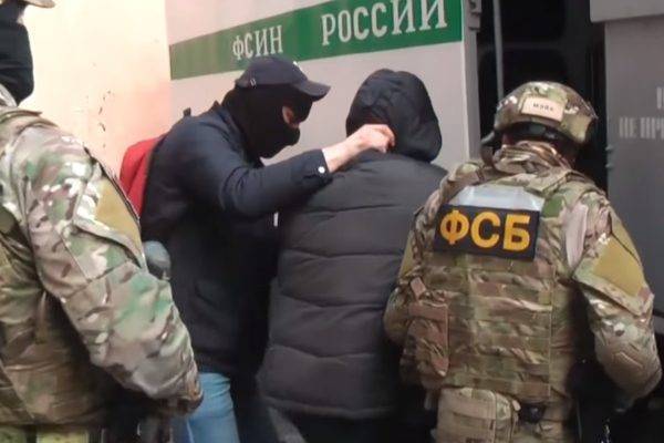 Опубликовано видео задержания террористов в Крыму