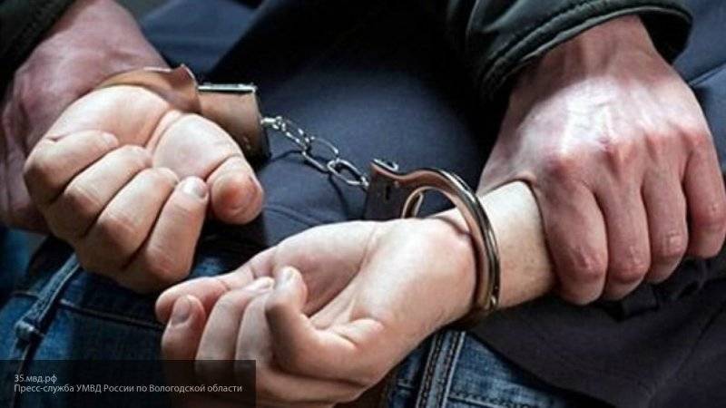 В Липецке задержали мужчину, ворвавшегося в банк с пистолетом
