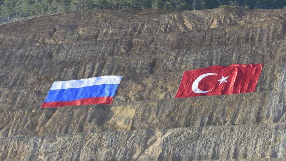 "Ни единого шага навстречу": Турция обвинила США в отказе обсуждать сделку с Россией по С-400