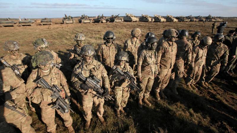 «Едва ли это добавит безопасности в Европе»: как проходит диалог об увеличении военного присутствия США в Польше