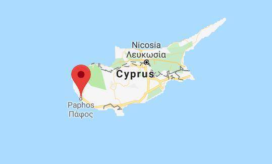 Израильскую туристку арестовали на Кипре за царапины на съемной машине