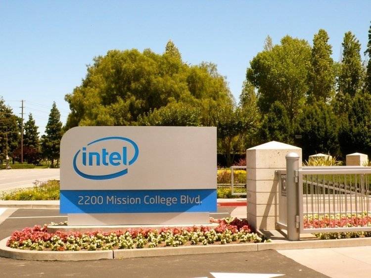 Компании Intel и Qualcomm запрещают своим специалистам общаться с коллегами из Huawei