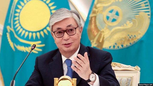 Токаев назвал «необходимыми» задержания протестующих в Нур-Султане и Алматы