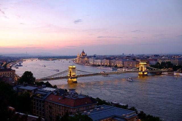 В Будапеште 11 июня поднимут затонувший катер Hableany