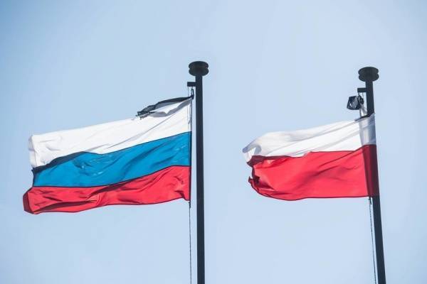 «Полное изменение оси внешней политики»: Польша становится пророссийский?