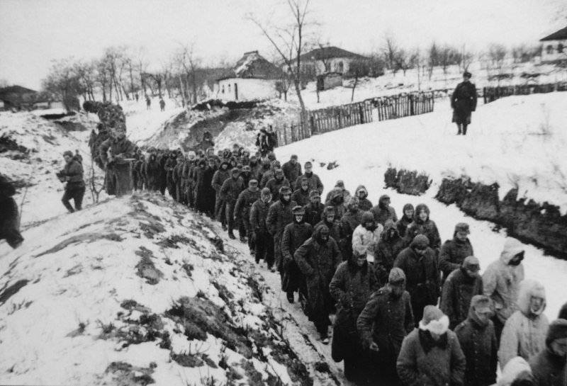 Почему ликвидацию «Черкасского котла» в СССР называли «Вторым Сталинградом» | Русская семерка