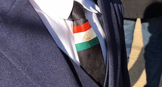 Посольство Таджикистана взяло на контроль дело об убийстве Чуева в Москве
