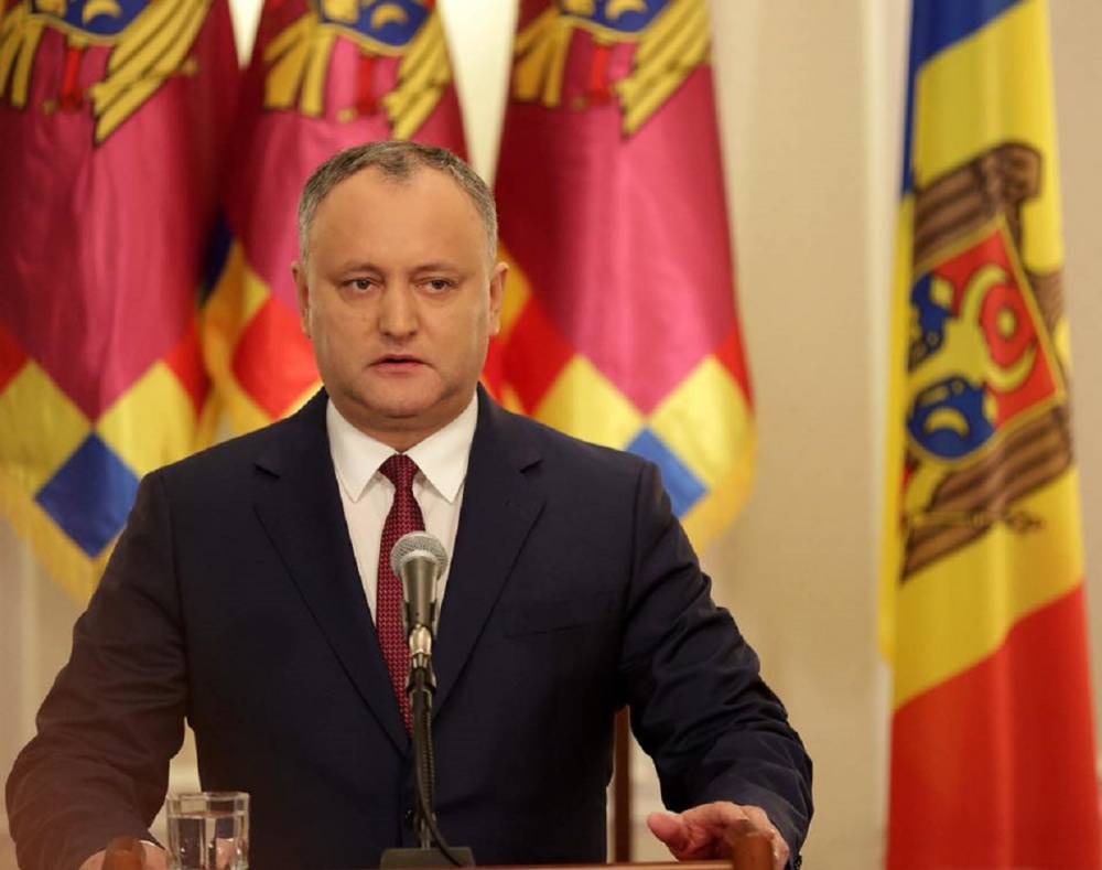 Додон отменил указ о роспуске парламента и назначении досрочных выборов в Молдавии