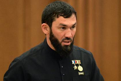 Спикер парламента Чечни публично отчитал главу дагестанского района