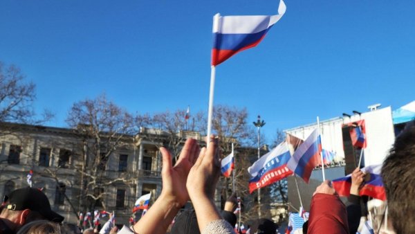 Россияне перечислили главные символы страны