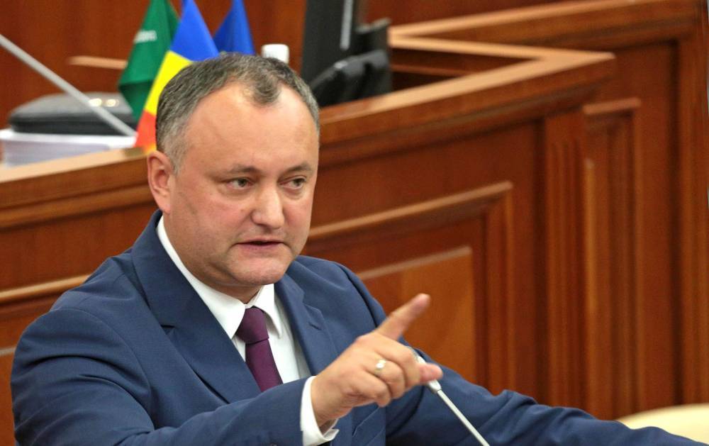 Додон отменил роспуск молдавского парламента