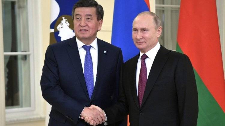 Путин обсудил с лидером Киргизии предстоящий саммит ШОС