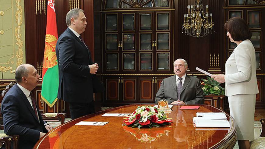 Лукашенко потребовал от нового главы Минздрава навести порядок