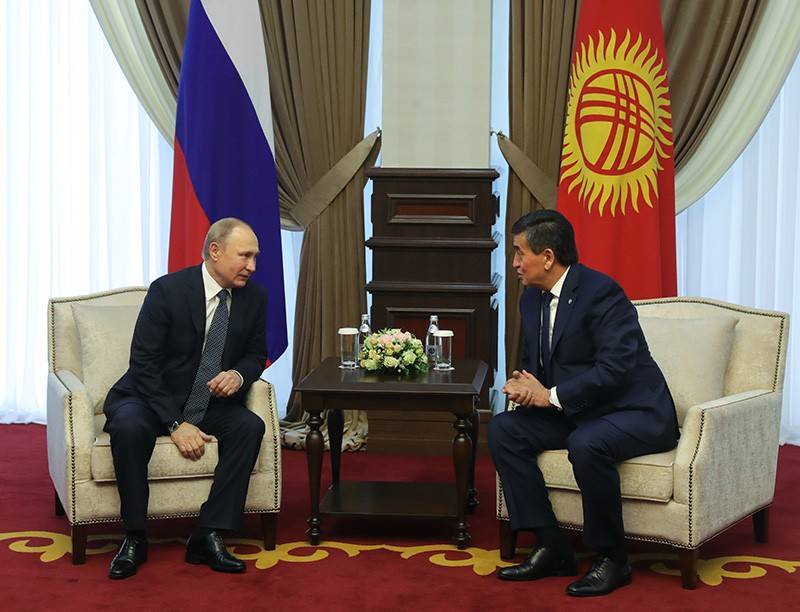 Путин обсудил с главой Киргизии программу саммита ШОС