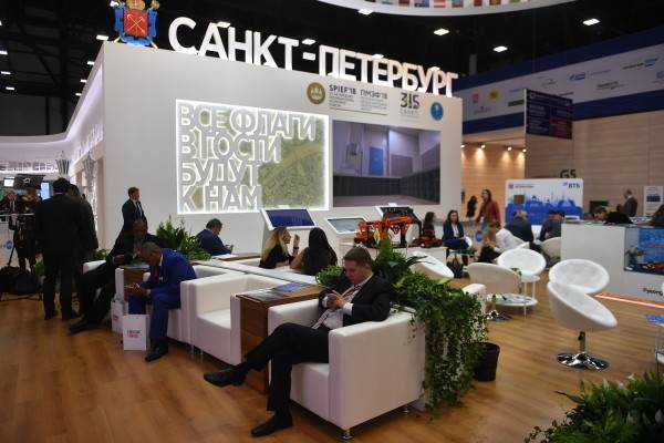 В ходе ПМЭФ-2019 подписали соглашения более чем на 3 трлн рублей