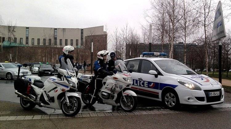 Полиция Франции задержала подозреваемых в подготовке атак на мусульман
