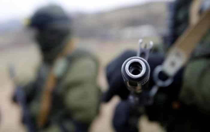 Боевики ВСУ избили жителя поселка Крымский за отказ платить «налог на защиту»